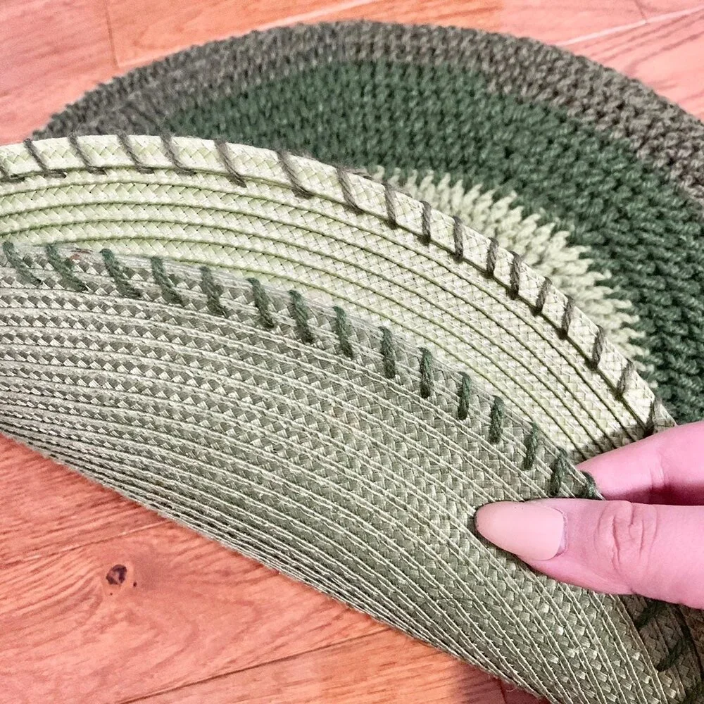 SET OF 2 HANDMADE CROCHET TABLE MATS